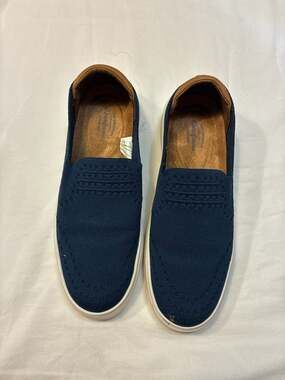 Dearfoams Women's Sophie Knit Slip-On Sneaker Navy Blue